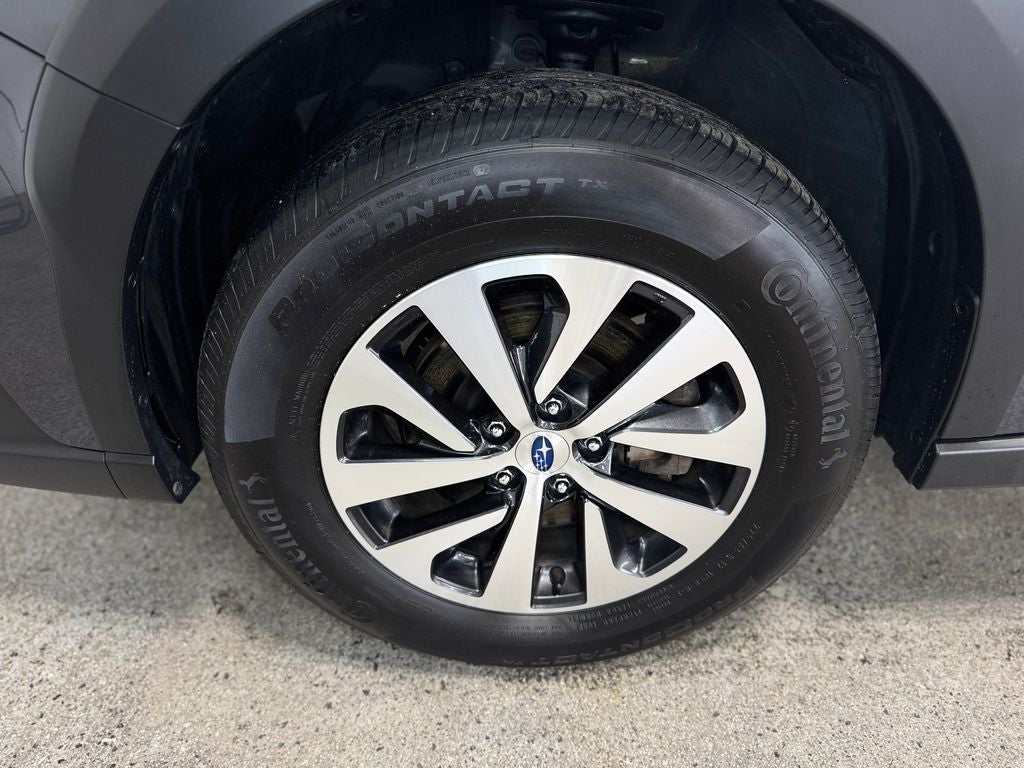 2023 Subaru Outback Premium Alloy wheels