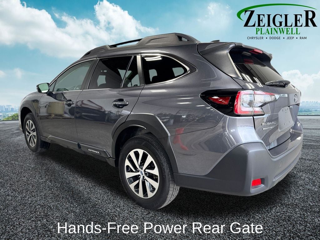 2024 Subaru Outback Premium Alloy wheels