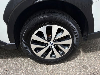 2024 Subaru Outback Premium Alloy wheels