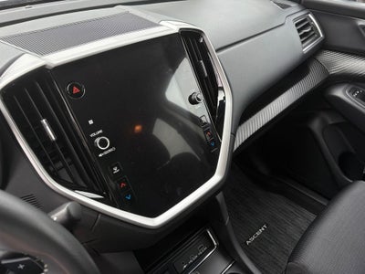 2024 Subaru Ascent Premium Convenience Package