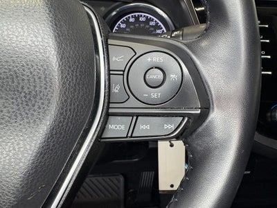 2019 Toyota Camry SE Power Tilt/Slide Moonroof