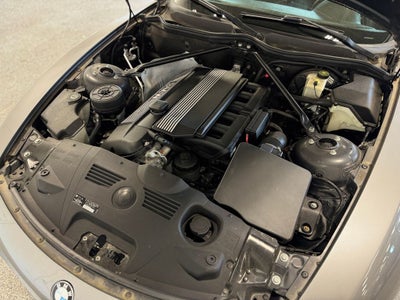 2005 BMW Z4 2.5i