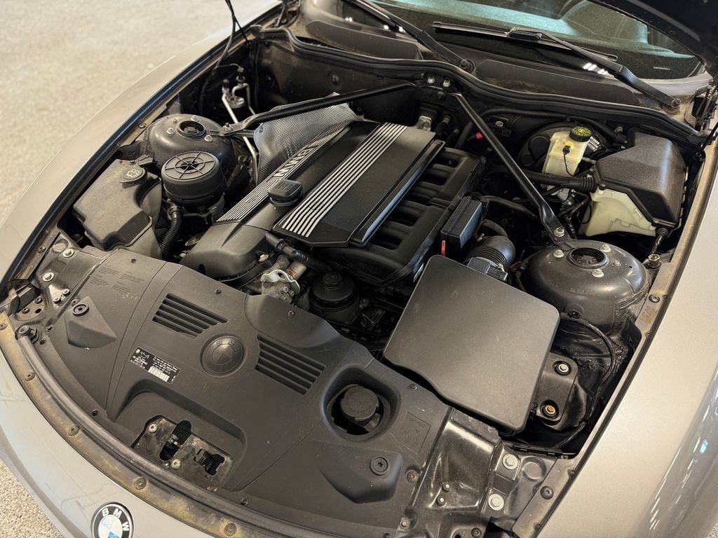 2005 BMW Z4 2.5i
