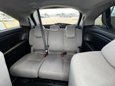 2021 Honda Odyssey LX 3rd row seat