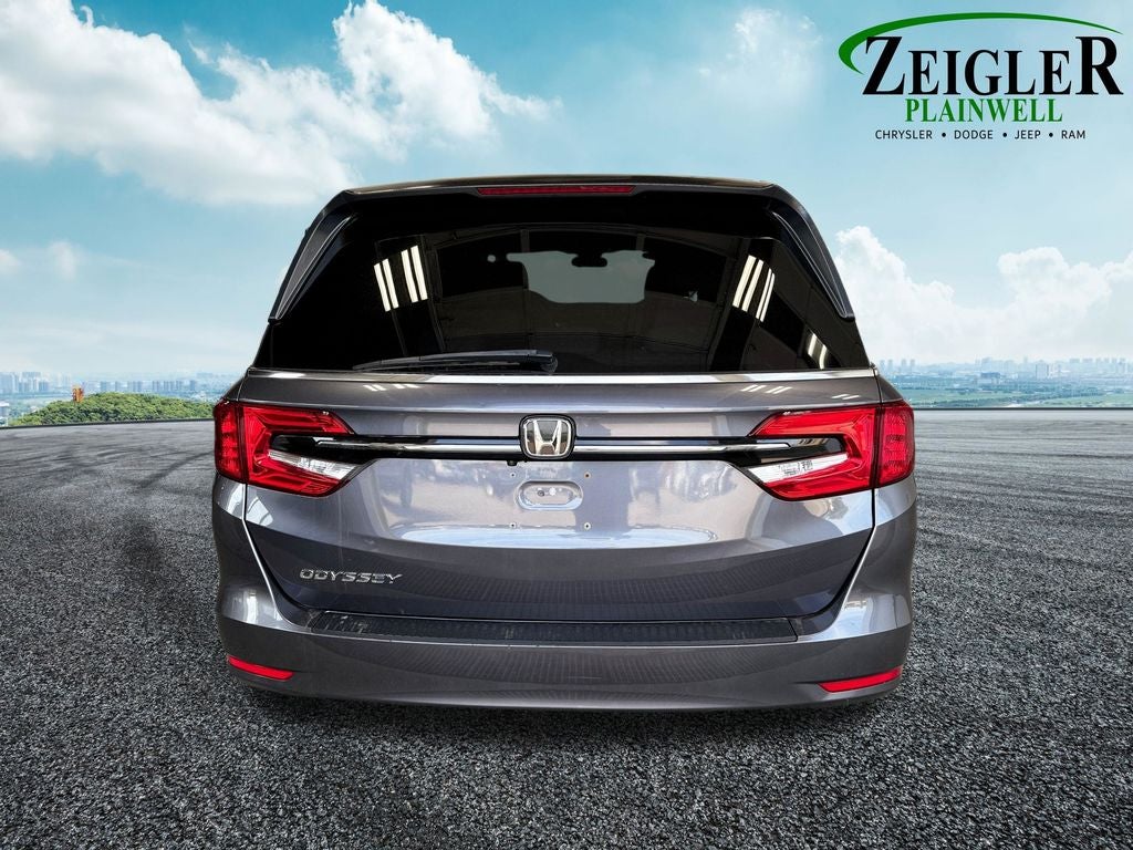 2021 Honda Odyssey LX 3rd row seat