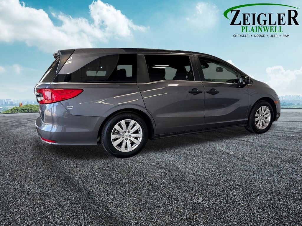 2021 Honda Odyssey LX 3rd row seat