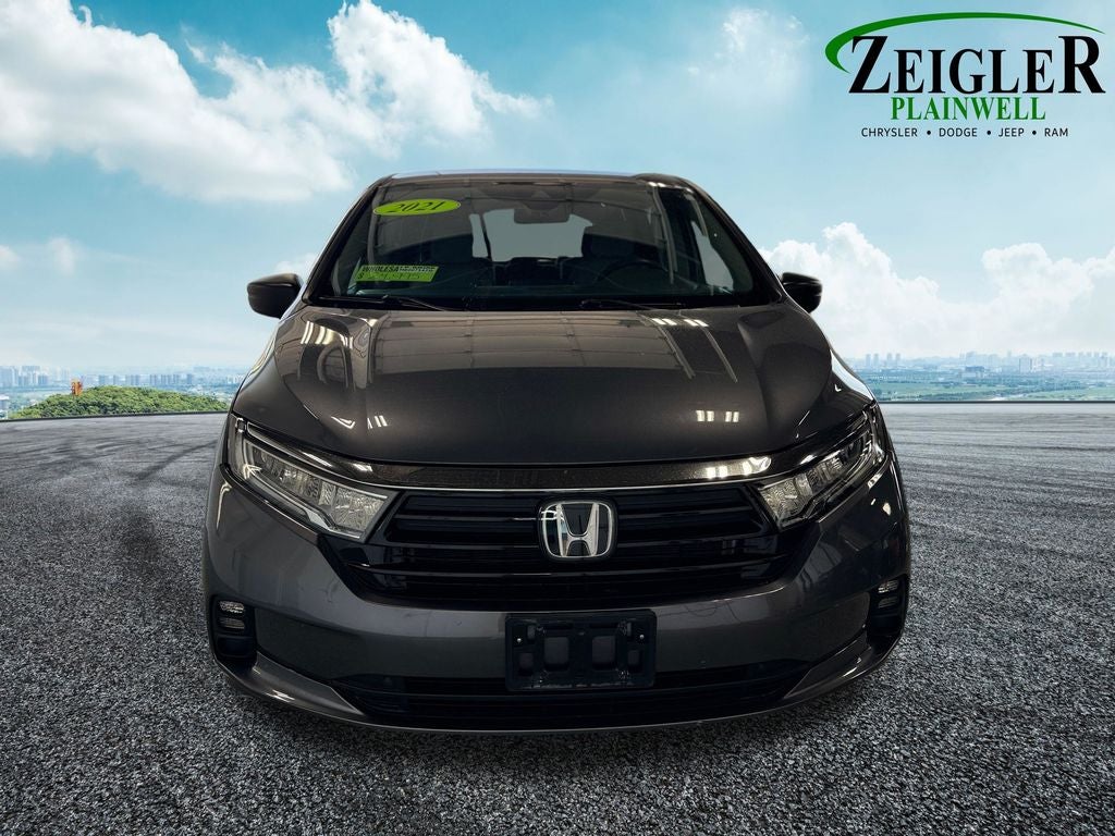 2021 Honda Odyssey LX 3rd row seat