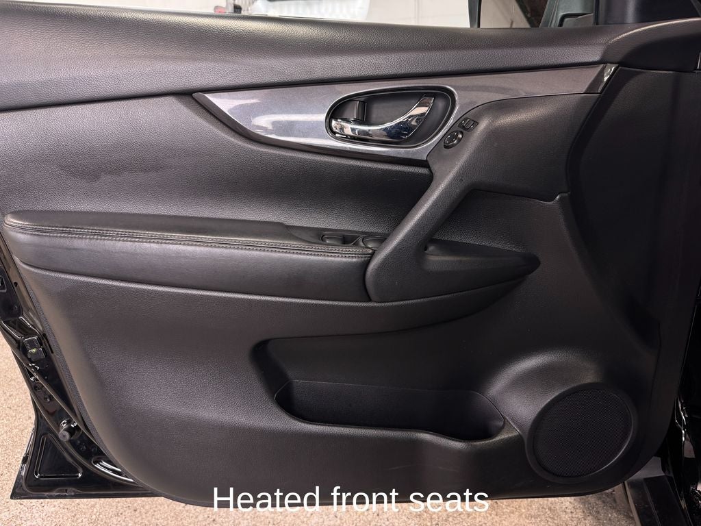 2020 Nissan Rogue SV Power Panoramic Moonroof