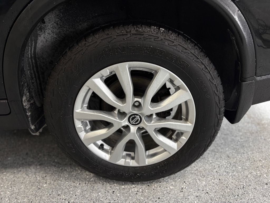 2020 Nissan Rogue SV Power Panoramic Moonroof