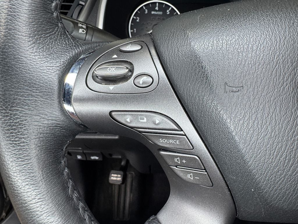 2024 Nissan Murano SV Panoramic Moonroof