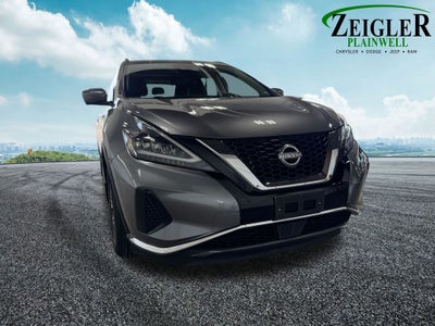 2024 Nissan Murano SV Panoramic Moonroof