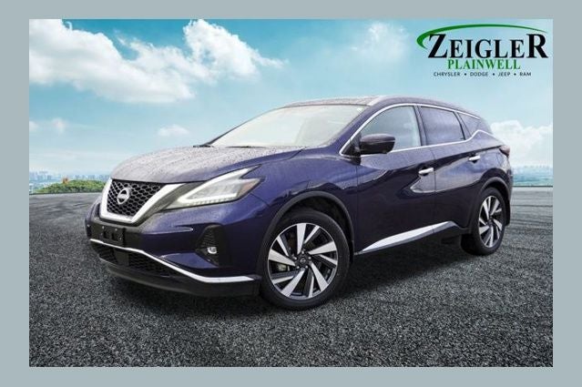 2024 Nissan Murano SL Power moonroof & Navigation System