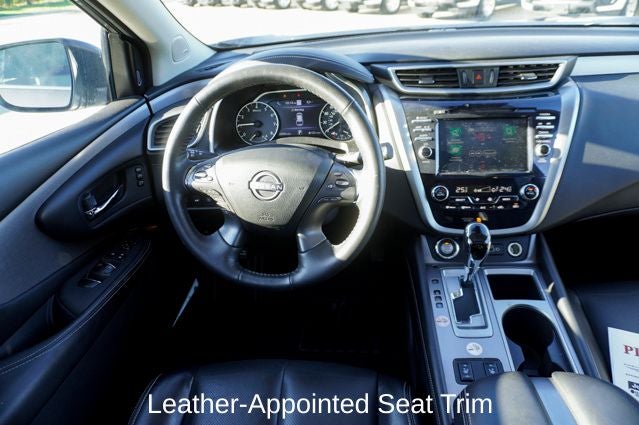 2024 Nissan Murano SL Power moonroof & Navigation System