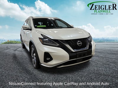 2024 Nissan Murano SL Power moonroof & Navigation System