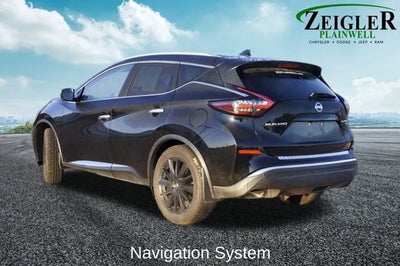 2020 Nissan Murano Platinum Power moonroof & Navigation System