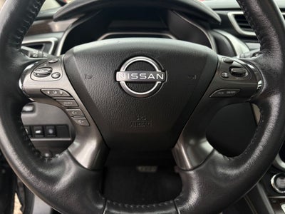 2023 Nissan Murano Platinum Power moonroof & Navigation System