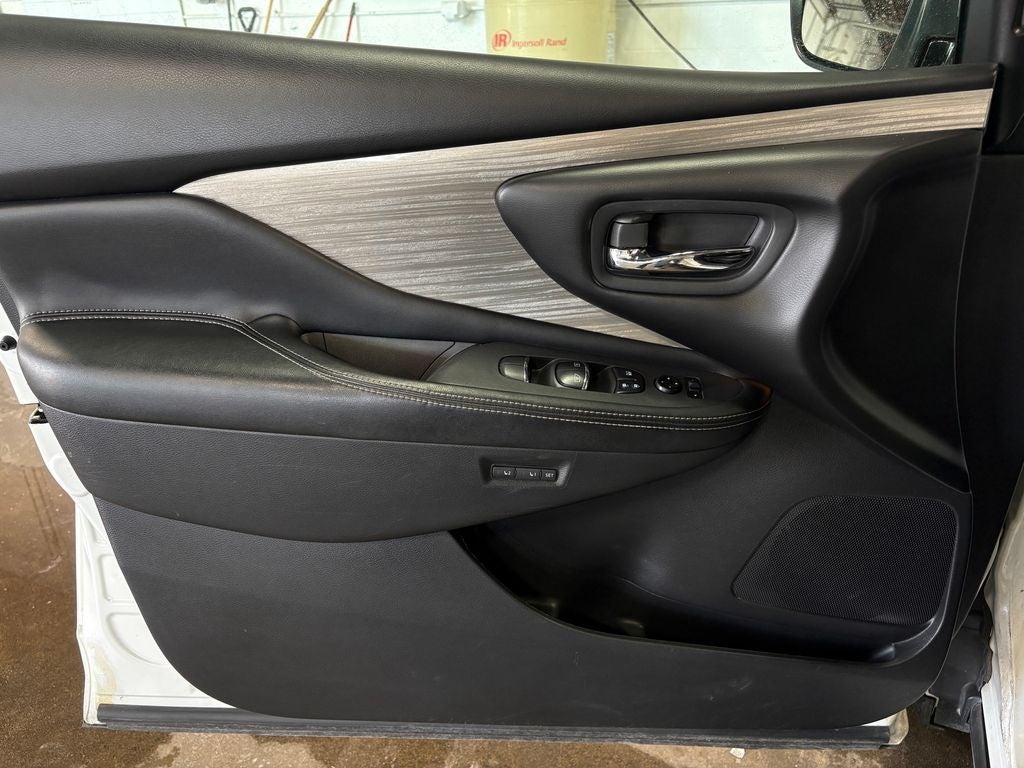 2016 Nissan Murano Platinum Power Panoramic Moonroof