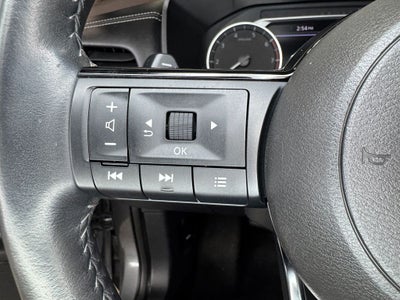 2023 Nissan Rogue SV Panoramic Moonroof