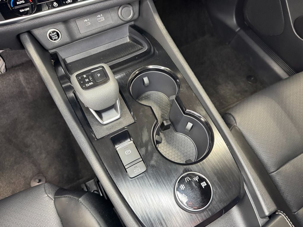 2023 Nissan Rogue SV Panoramic Moonroof