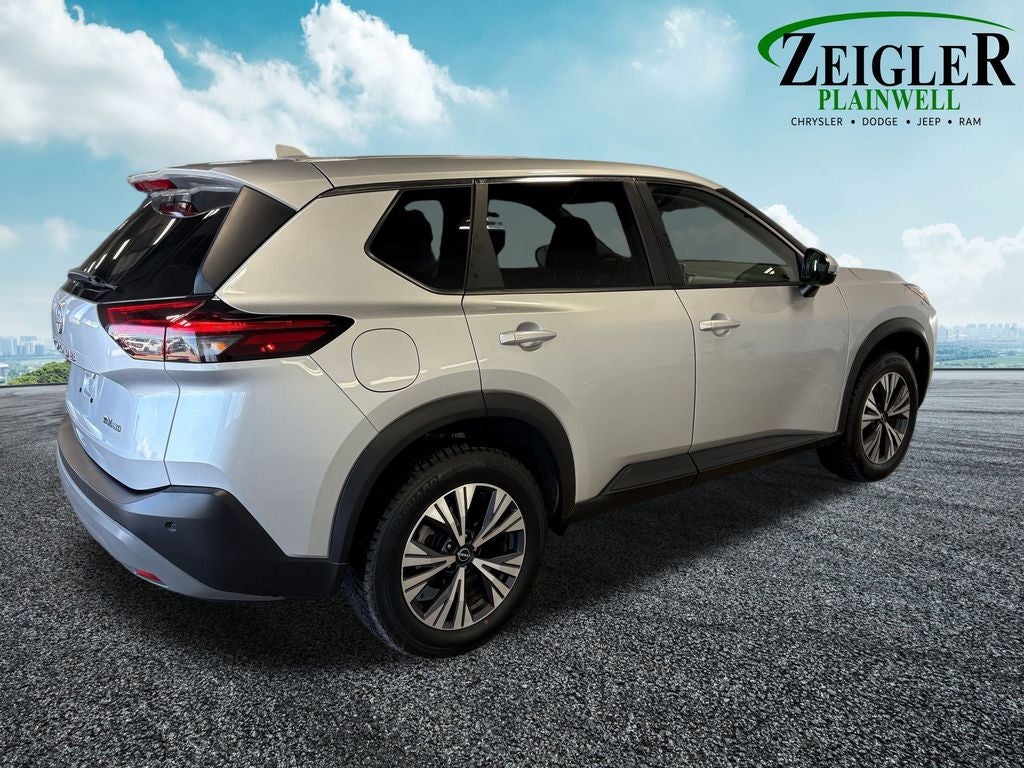 2022 Nissan Rogue SV