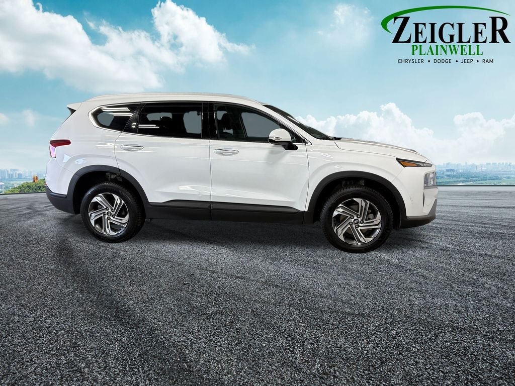 2023 Hyundai Santa Fe SEL Navigation System