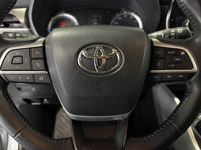2022 Toyota Highlander Hybrid LE