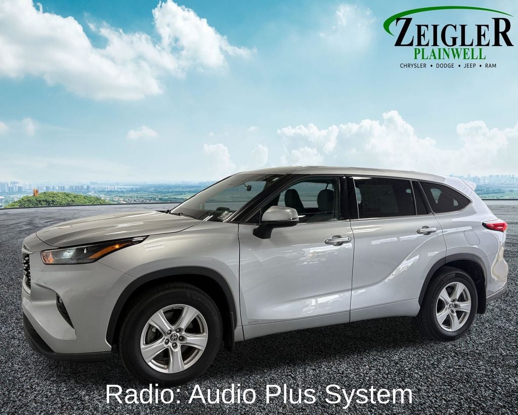2022 Toyota Highlander Hybrid LE