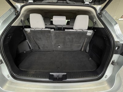 2022 Toyota Highlander Hybrid LE