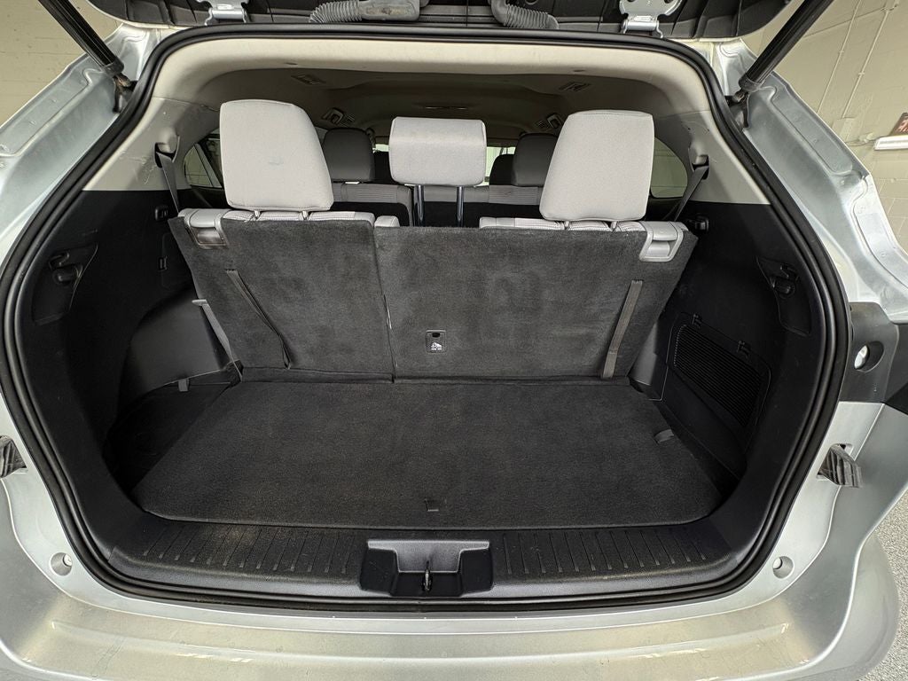 2022 Toyota Highlander Hybrid LE