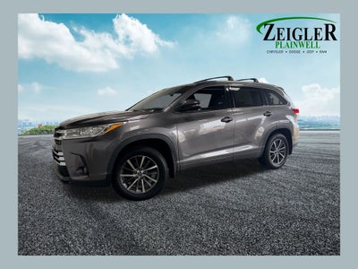 2018 Toyota Highlander XLE Power moonroof