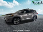 2018 Toyota Highlander XLE Power moonroof