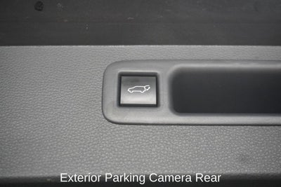 2023 Toyota Highlander XSE Power moonroof & Navigation