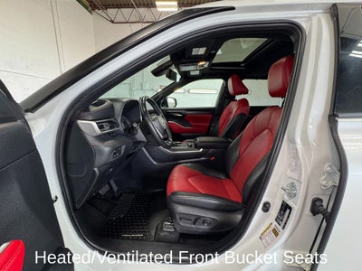 2024 Toyota Highlander Platinum