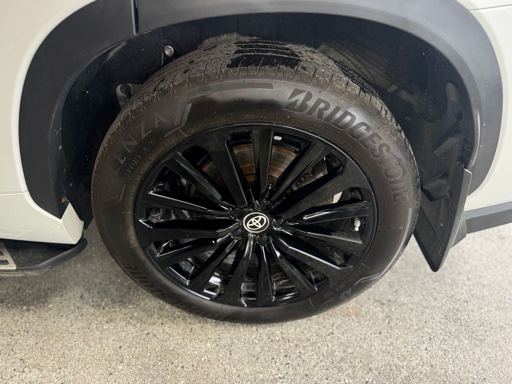2024 Toyota Highlander Platinum