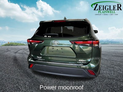 2024 Toyota Highlander XLE Power moonroof