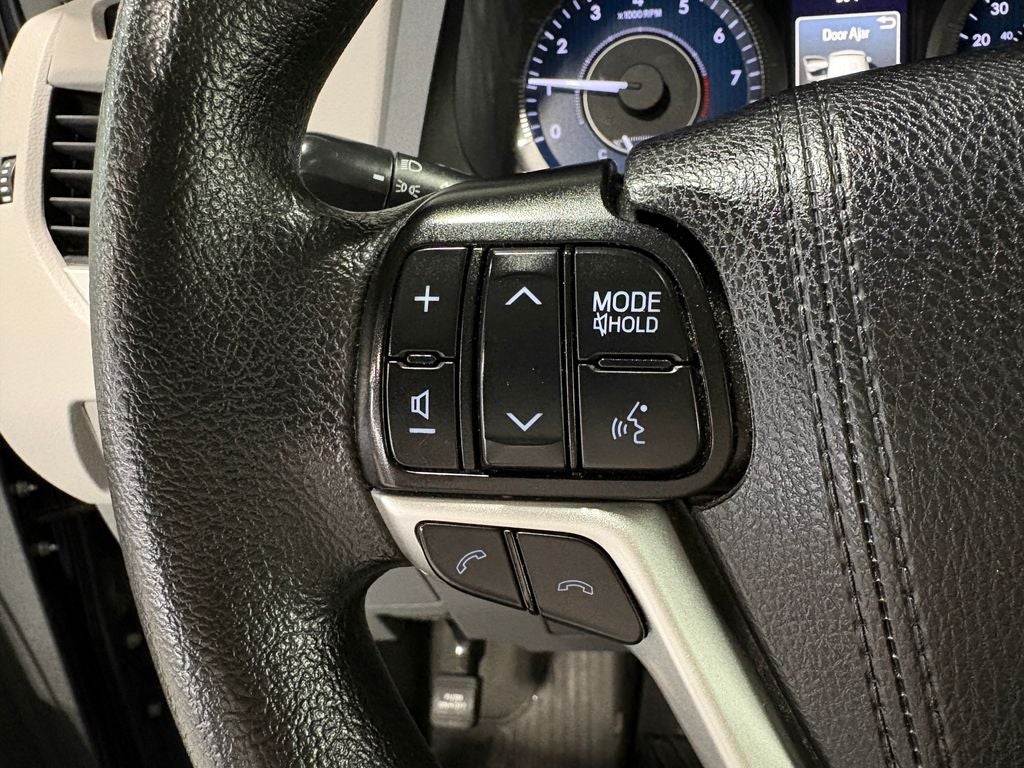 2019 Toyota Sienna LE 8 Passenger