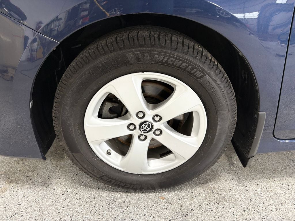 2019 Toyota Sienna LE 8 Passenger