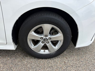2018 Toyota Sienna LE 8 Passenger