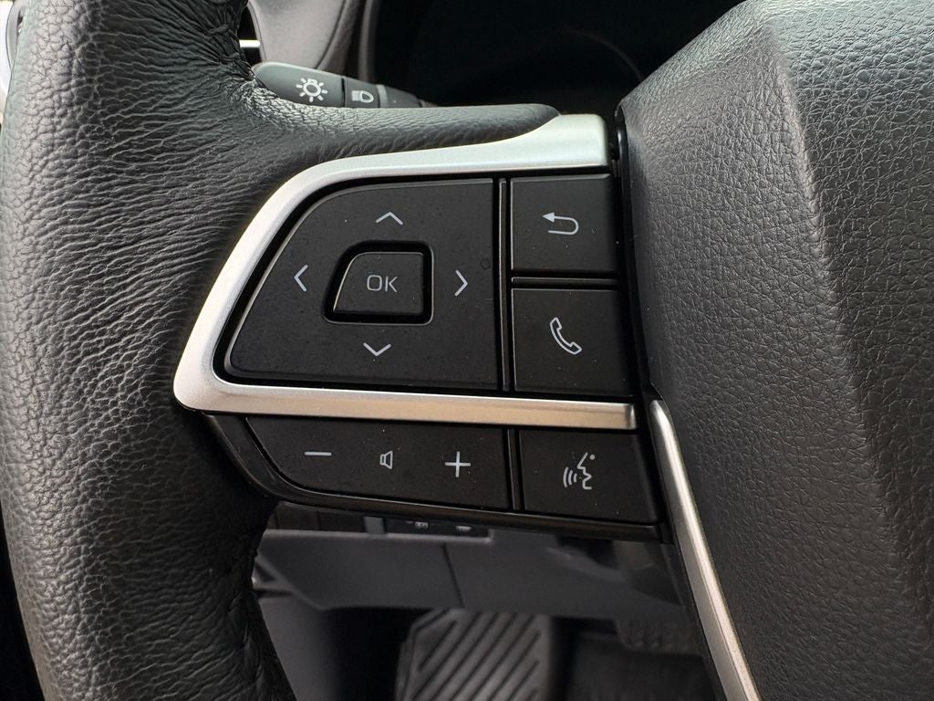 2023 Toyota Sienna XLE 7 Passenger