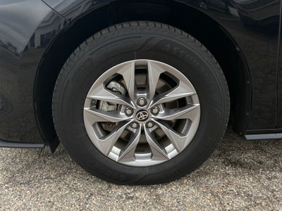 2023 Toyota Sienna XLE 7 Passenger