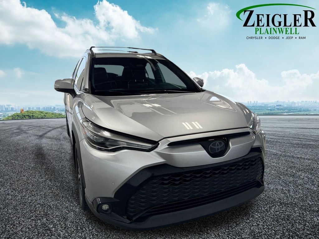 2023 Toyota Corolla Cross Hybrid XSE