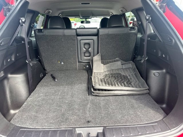 2024 Mitsubishi Outlander Base