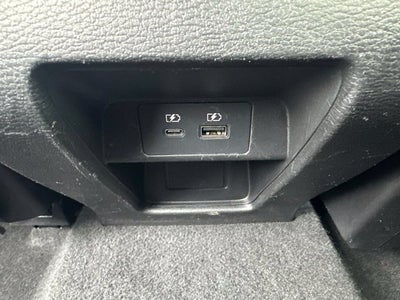 2024 Mitsubishi Outlander Base