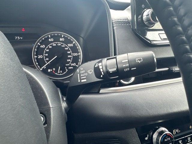 2024 Mitsubishi Outlander Base