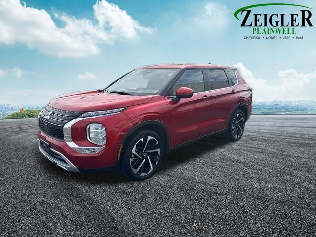 2024 Mitsubishi Outlander Base