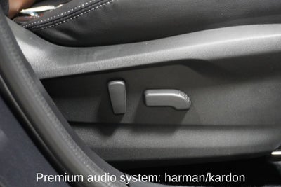 2023 Subaru Forester Touring Power moonroof: Panoramic