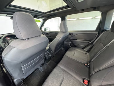 2025 Subaru Forester Premium Power moonroof