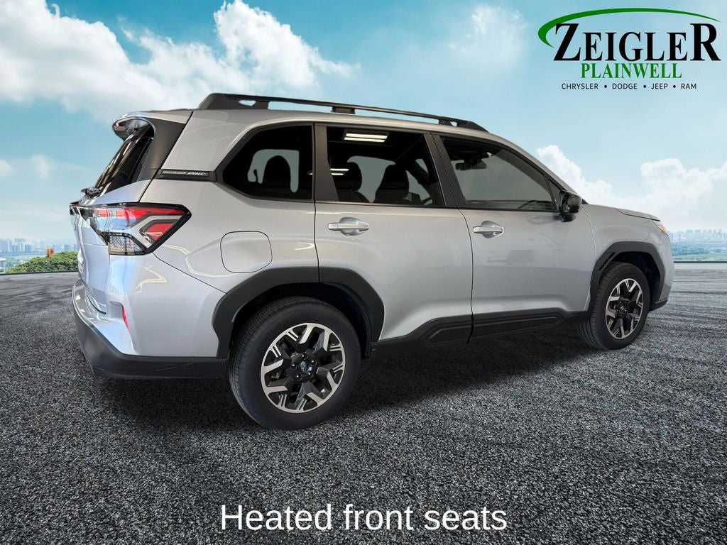2025 Subaru Forester Premium Power moonroof