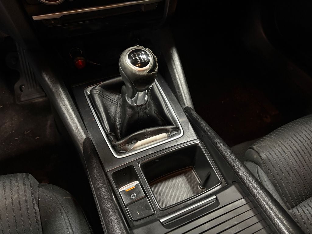 2016 Mazda Mazda6 i Sport