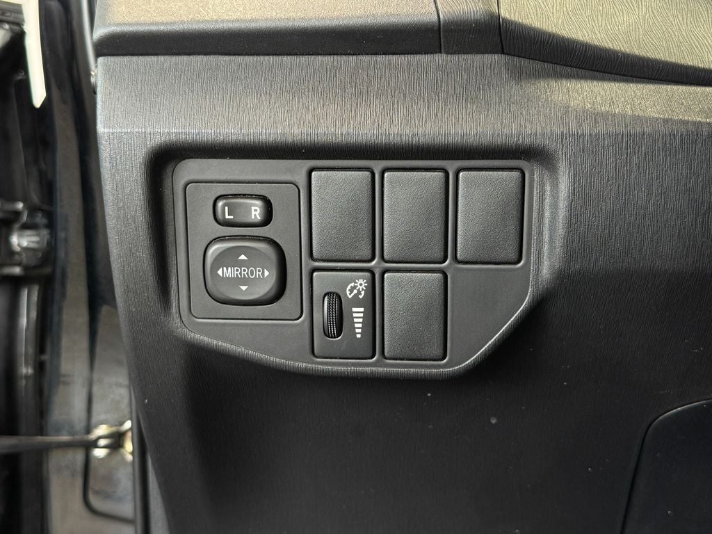 2013 Toyota Prius Three